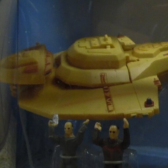 STAR TREK STRIKE FORCE CARDASSIAN WARSHIP - Picture 7 of 8